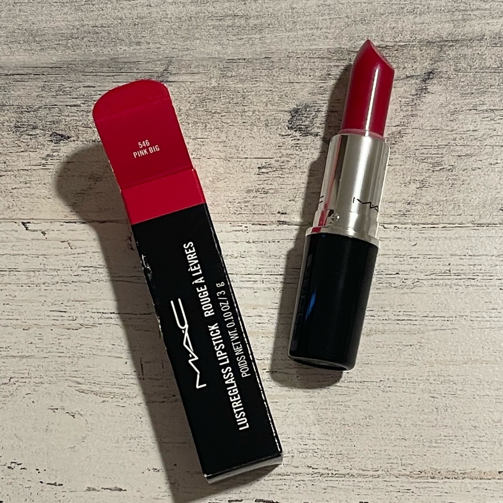 MAC PINK BIG LIPSTICK LIP CARE LUSTREGLASS HOT PINK GREAT SHINE BARBIE DOLL